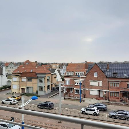 Apartamento Premium Holidays - Charming Studio Sparrow Near The Beach Of Koksijde Exterior foto